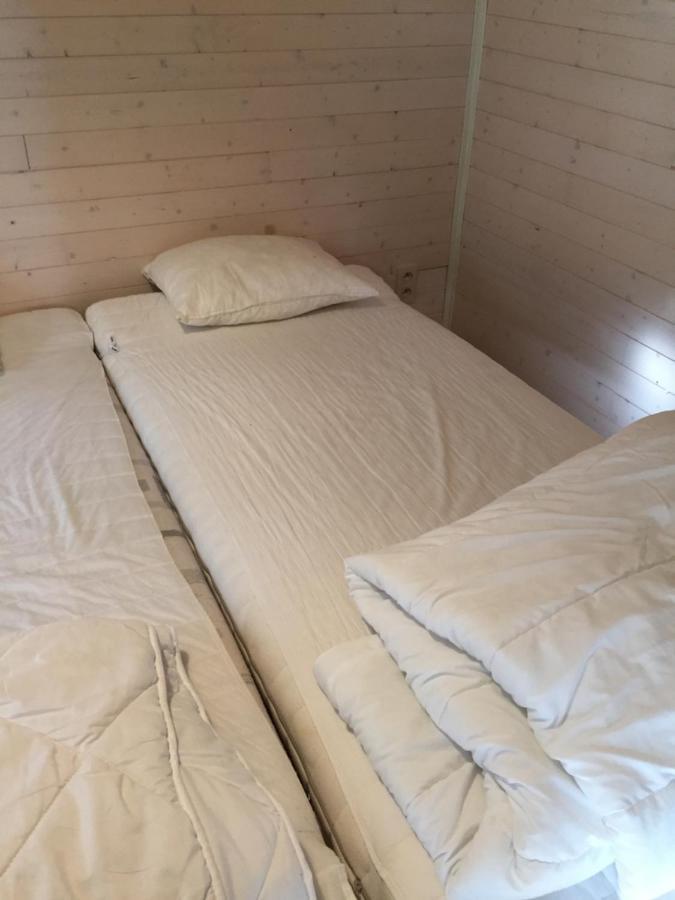 Chalet Les Brulins Ξενοδοχείο Resteigne Εξωτερικό φωτογραφία