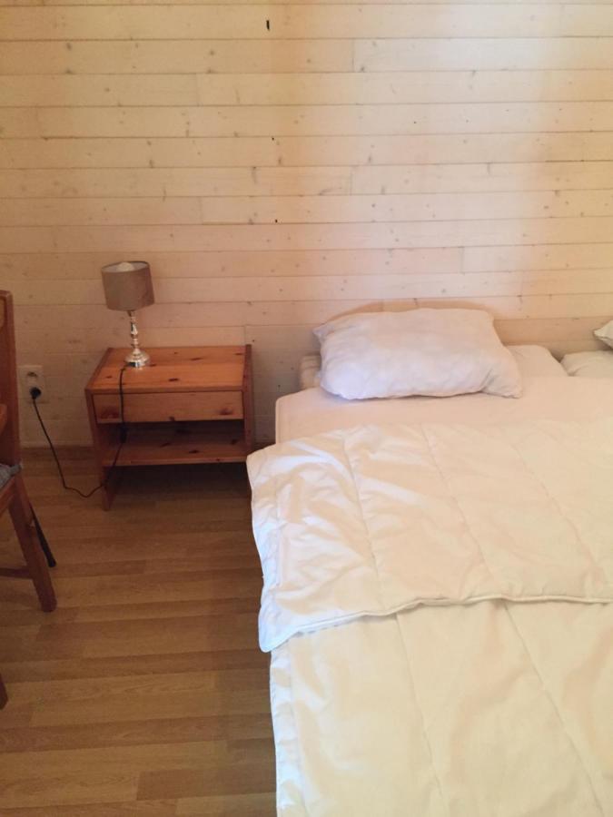 Chalet Les Brulins Ξενοδοχείο Resteigne Εξωτερικό φωτογραφία